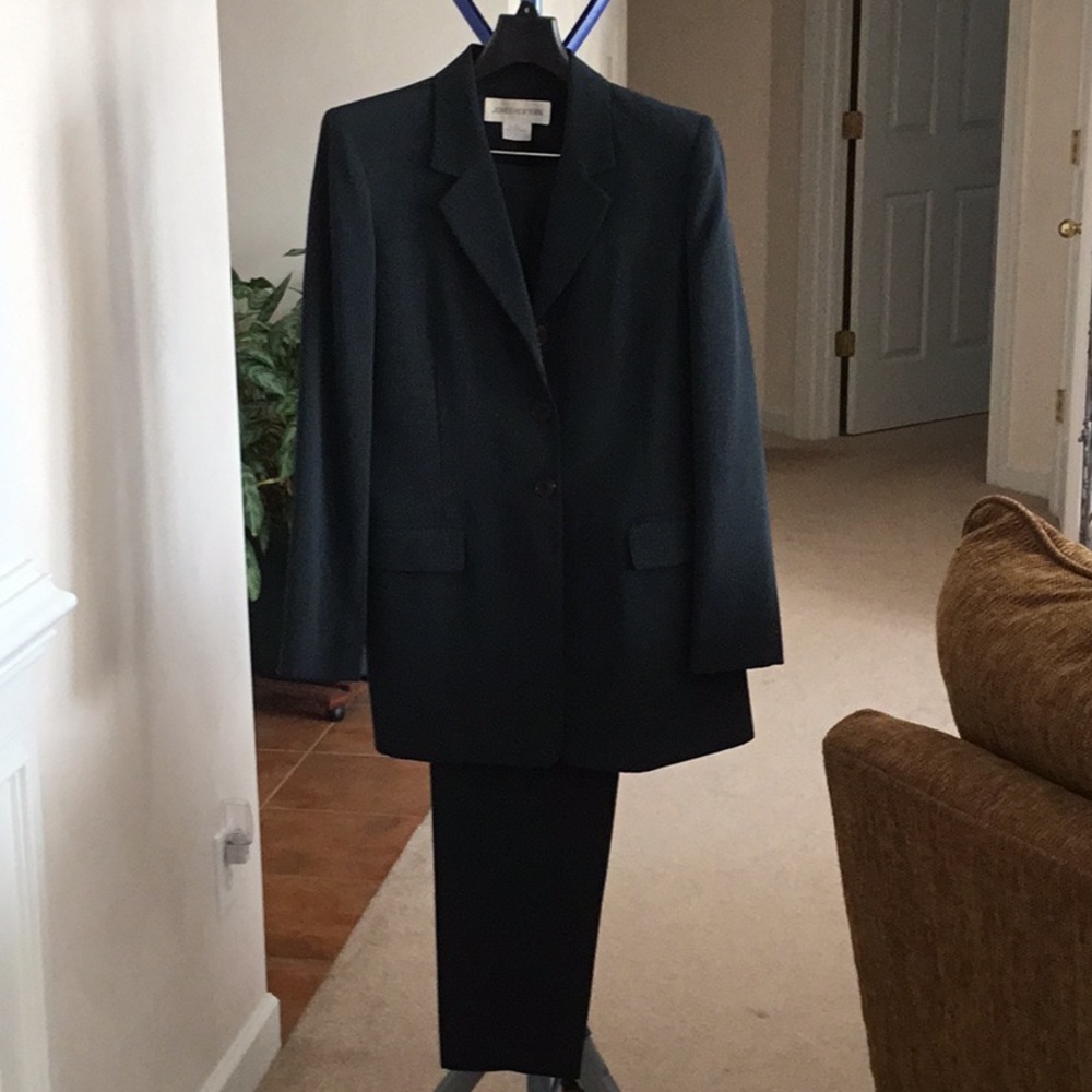 Pant Suit